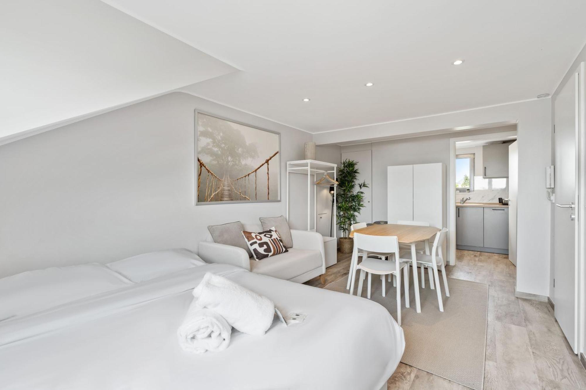 Modern Limpertsberg Studio Near City Center Luxemburgo Exterior foto